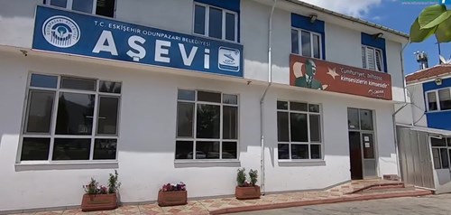 Odunpazarı Belediyesi Aşevi ihtiyaç sahibi vatandaşların yanında