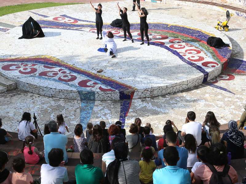 Akşamlar Birlikte Güzel’de çocuklar unutulmadı