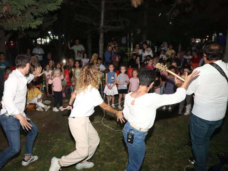 Akşamlar Birlikte Güzel Emek Mahallesinde başladı