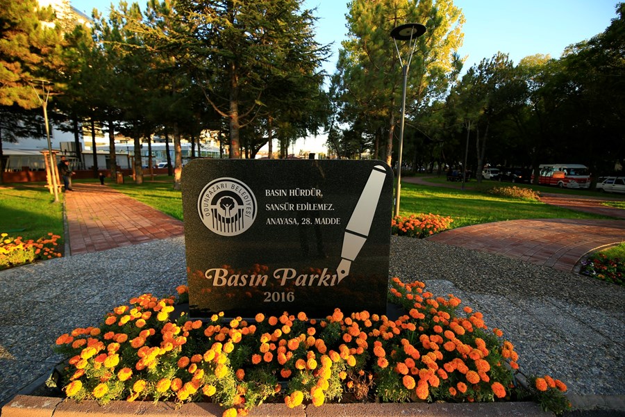 Basın Park