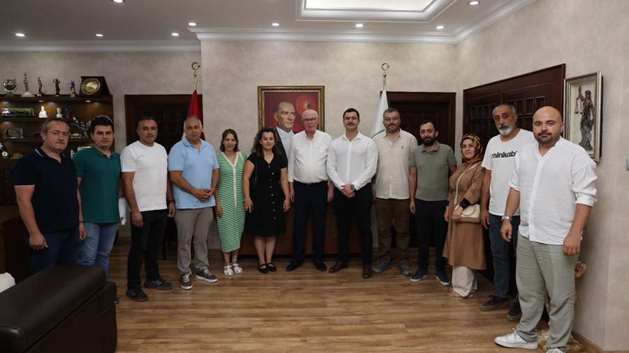 Başkan Kazım Kurt Kocakır TOKİ hak sahiplerini dinledi