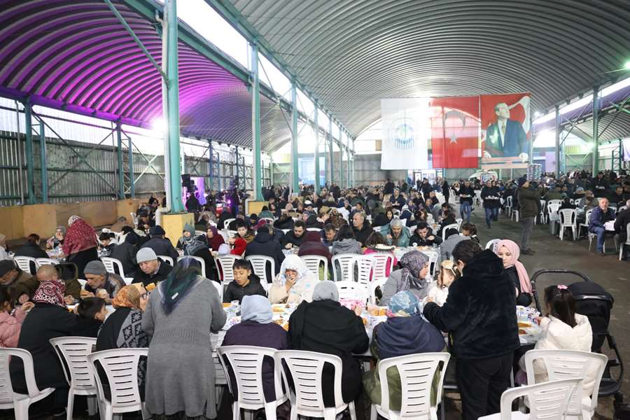 Başkan Kurt’tan Gündoğdululara kreş müjdesi