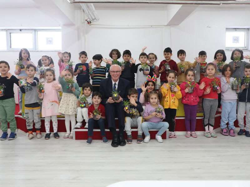 Başkan Kurt ve minikler sıfır atık günü için buluştu