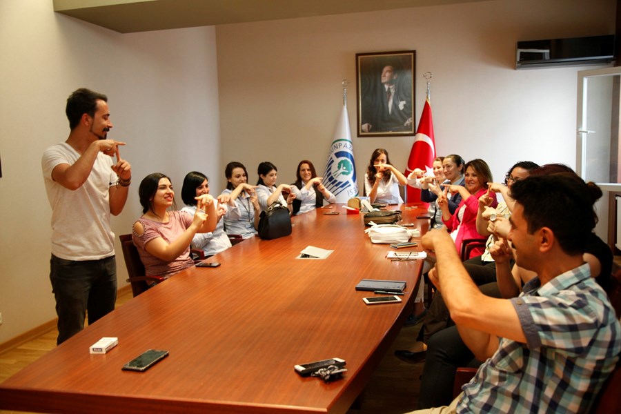 Municipal Staff Learned Sign Language