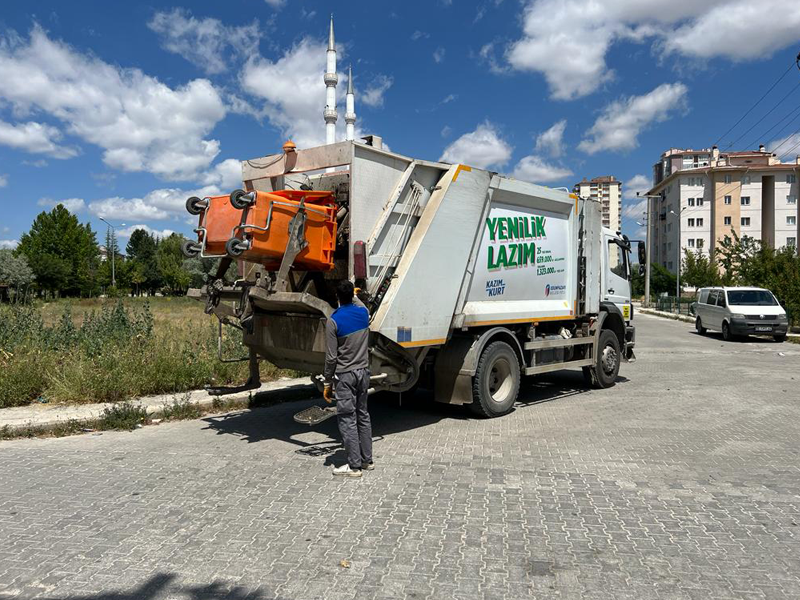 Çöp Çıkartma Saatlerine Dikkat!