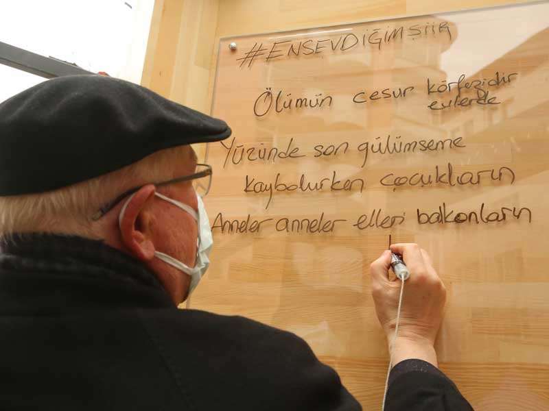 Dünya Şiir Günü’nde Şiir Odunpazarında!