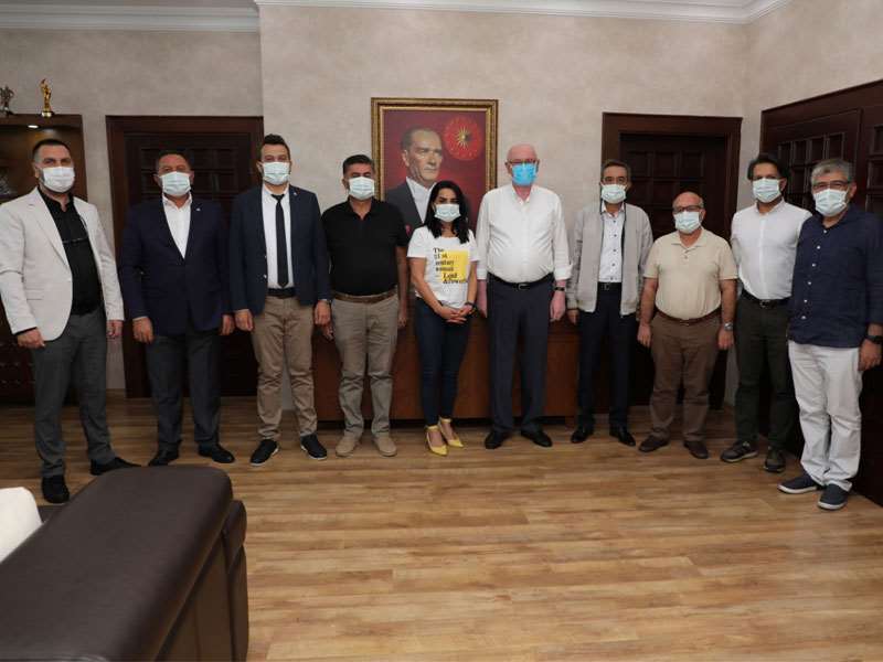 Efeler Belediyesi Başkan Kurt’u ziyaret etti
