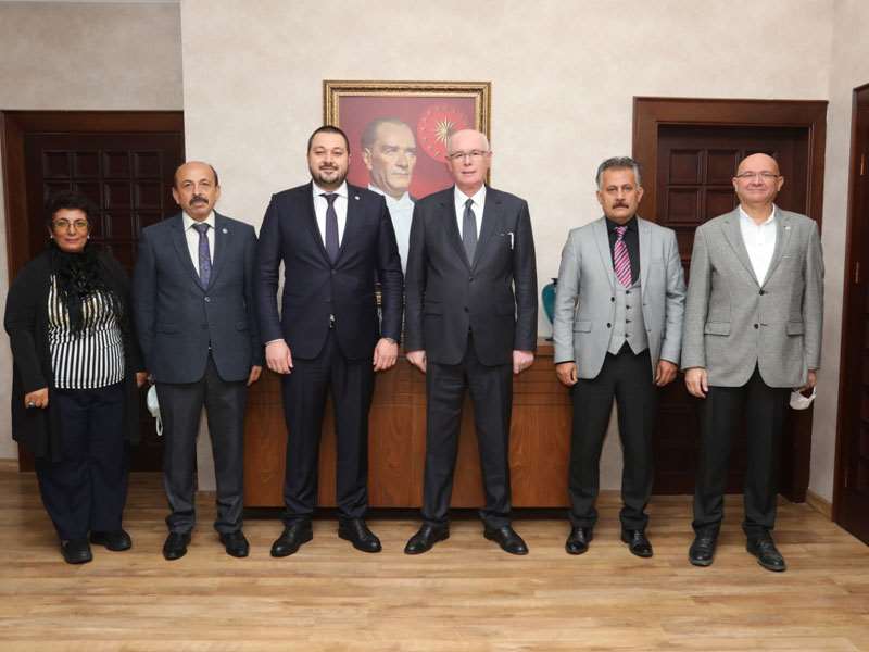 İyi Parti’den Başkan Kurt’a ziyaret