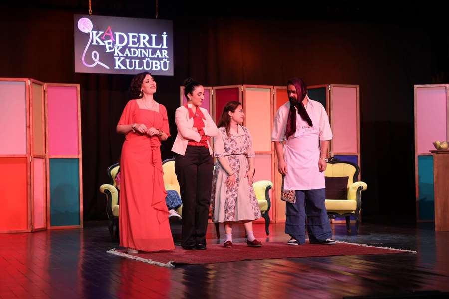 Kaderli Kadınlar Kulübü yeniden perdede