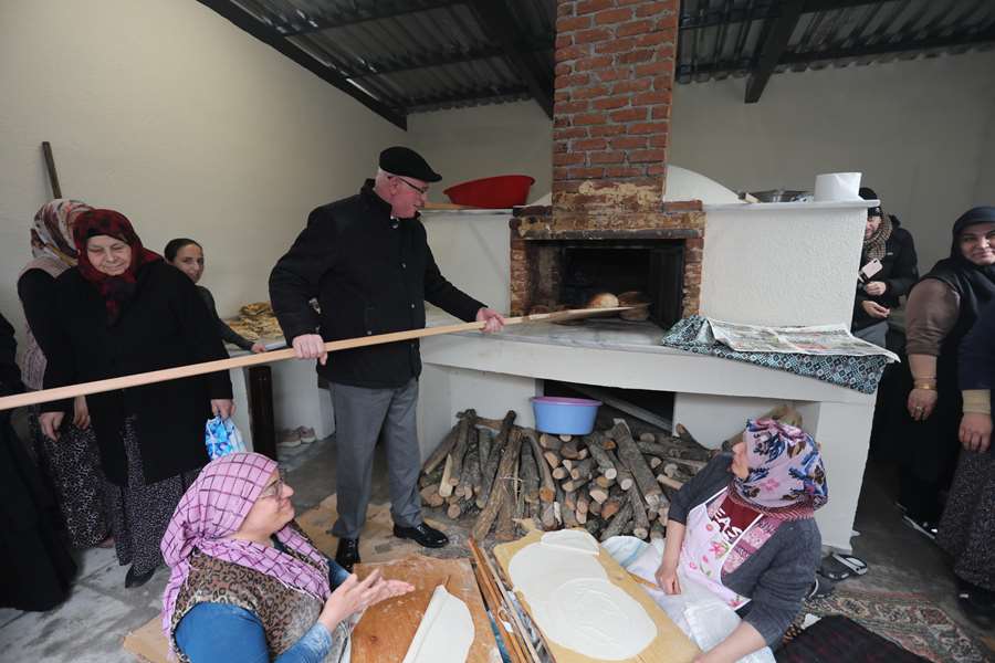 Kazım Kurt: “Ekmek en temel ihtiyaç, ama çok pahalı”