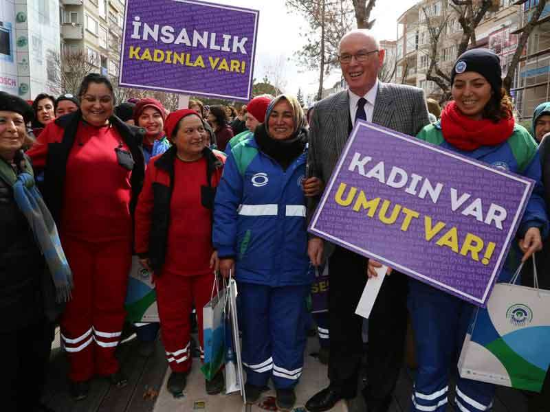 Kazım Kurt: “Kadın mücadelesi 150 yıl önceki mücadelenin bıraktığı miras ve kararlılıkla devam ediyor”