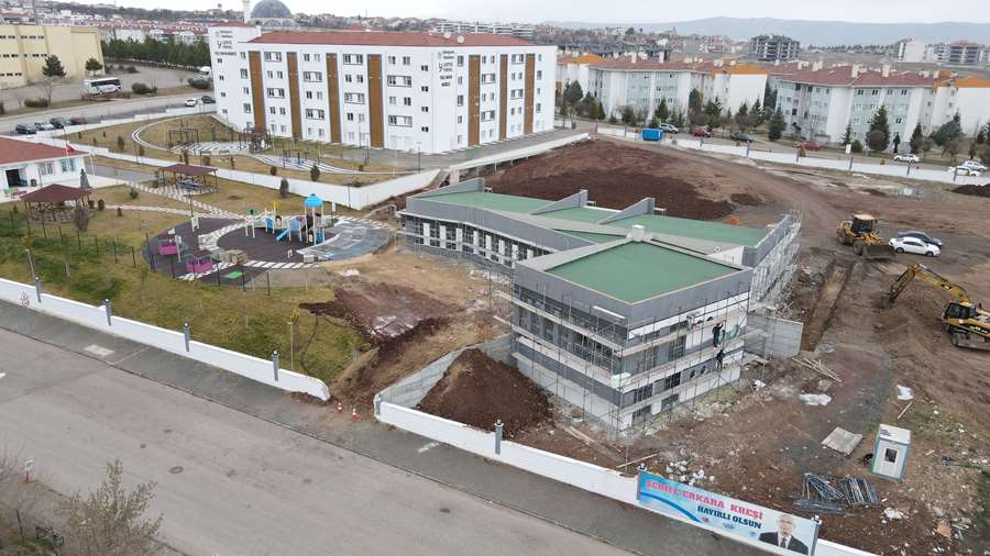 Kazım Kurt Odunpazarı’nın 17’nci kreşini Vadişehir’e yapıyor