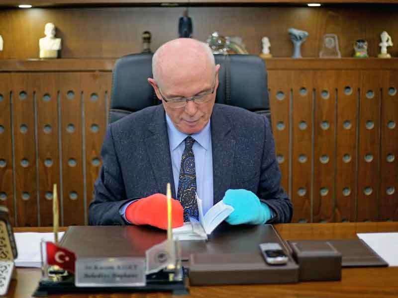 Kazım Kurt’tan örnek davranış