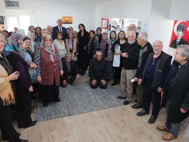 Koca Çınarlardan Başkan Kurt’a teşekkür