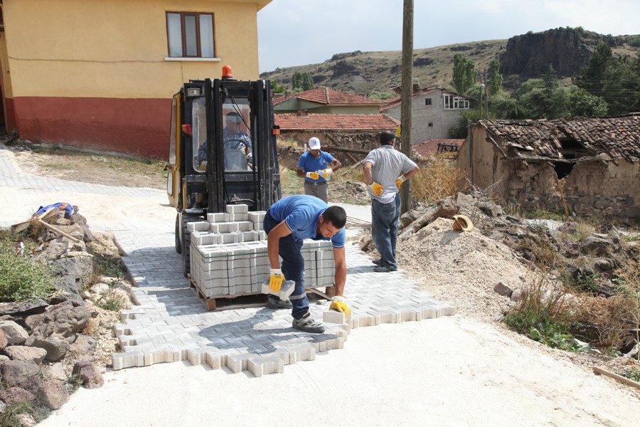 Köylere Yeni Yollar