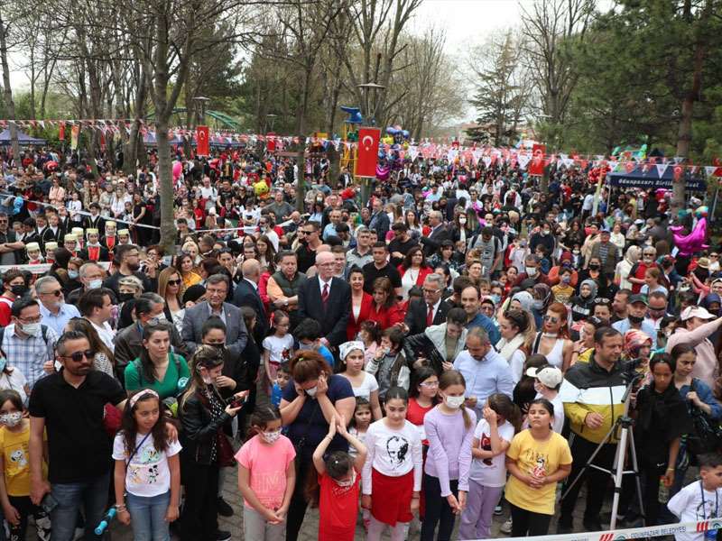 Odunpazarı 23 Nisan’ı Kanlıkavak’ta muhteşem bir şenlikle kutladı