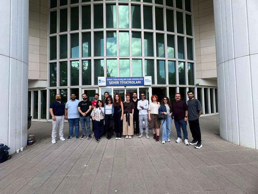 Odunpazarı Belediye Tiyatrosu Ankara’da sahne aldı