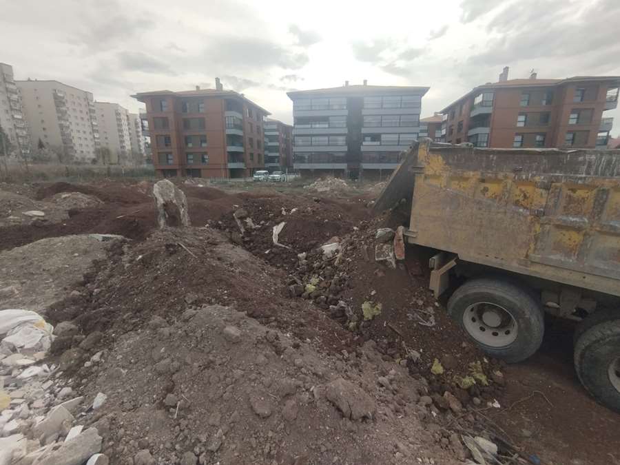 Odunpazarı Belediyesi kaçak hafriyat dökümüne geçit vermiyor