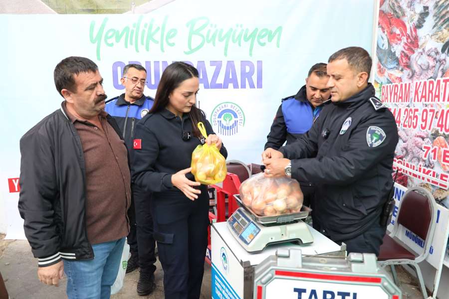 Odunpazarı Belediyesi’nden pazarlarda elektronik tartı denetimi