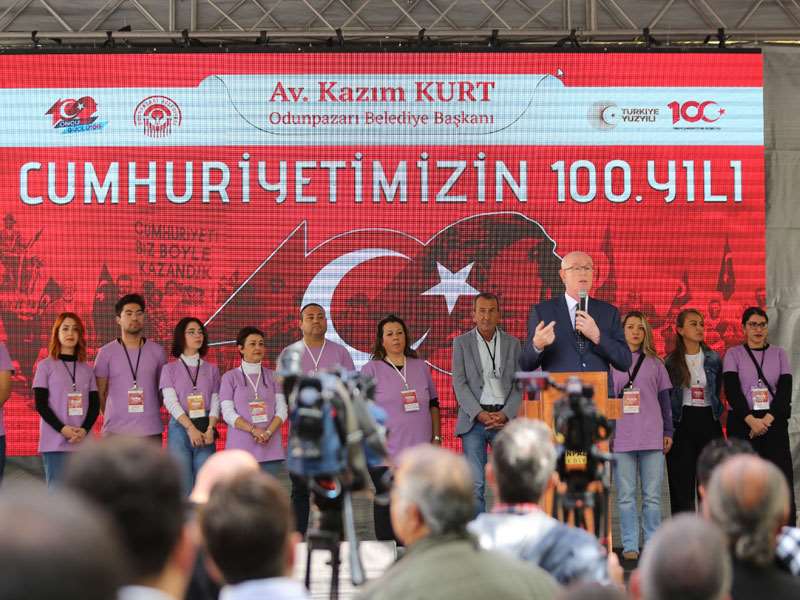 Odunpazarı’ndan Cumhuriyet’in 100. yılına özel demokrasi şöleni 