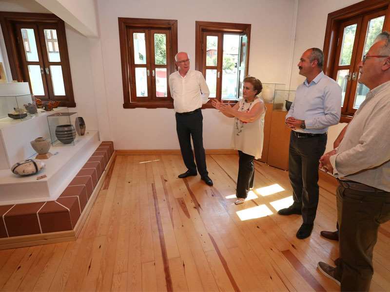Odunpazarı Şehrin Ateşi Seramik Galerisi törenle açıldı
