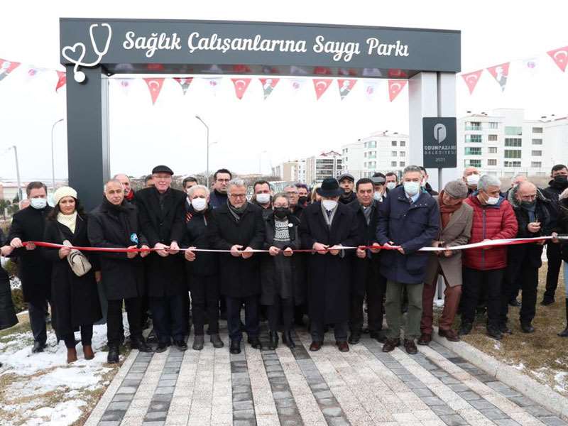 Odunpazarından bir vefa örneği: Sağlık Çalışanlarına Saygı Parkı ve Anıtı