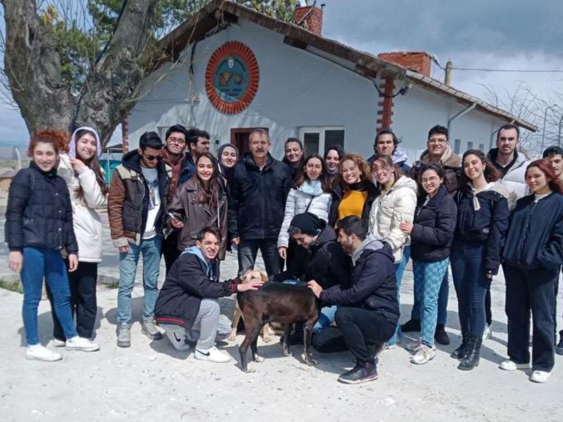 Öğrencilerden “Satın alma sahiplen” çağrısı