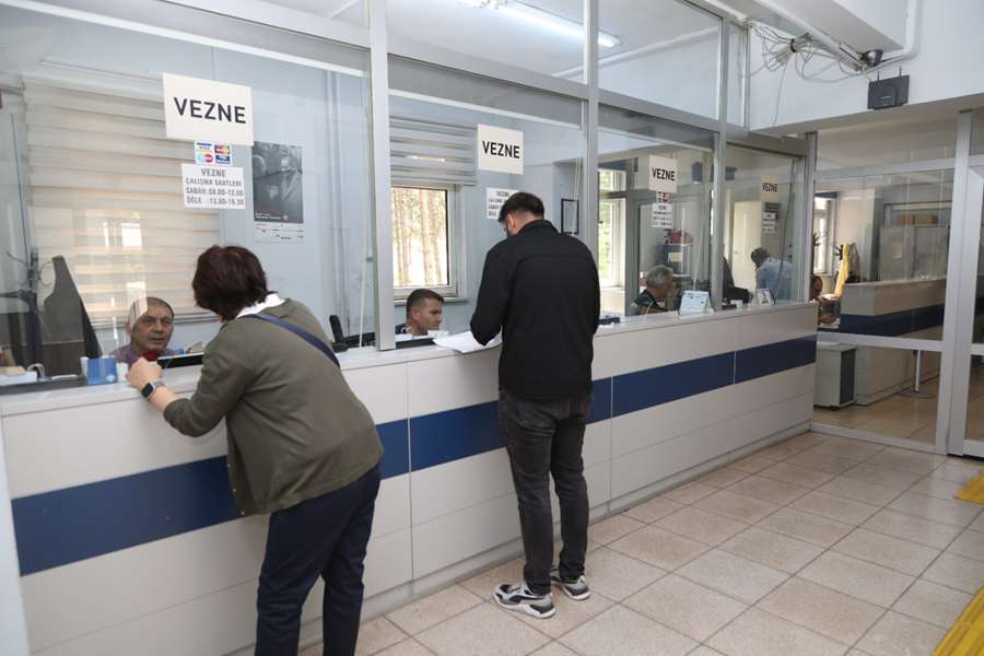 Vezneler hafta sonu açık olacak