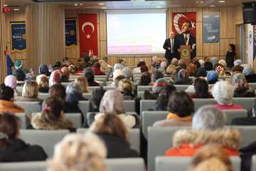 Başkan Kurt “Kadınların ekonomik özgürlüğünü destekleyeceğiz”