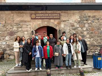 Engelsiz Kültür ve Sanat Merkezi öğrencileri Müzeler Haftası’nda tarih ve sanatla buluştu