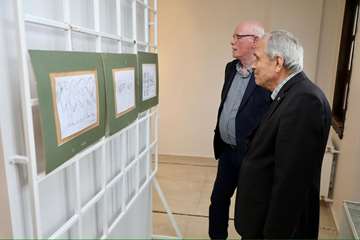 Gelecek Atölyesi öğrencilerinin karikatürleri sanatseverlerle buluştu