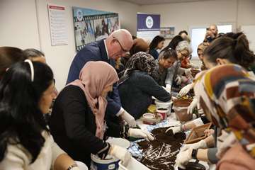 Odunpazarı’nda atıklar çiçek açtı