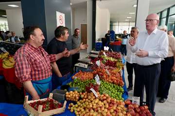Yenikent Kapalı Pazar Yeri Hizmete Açıldı